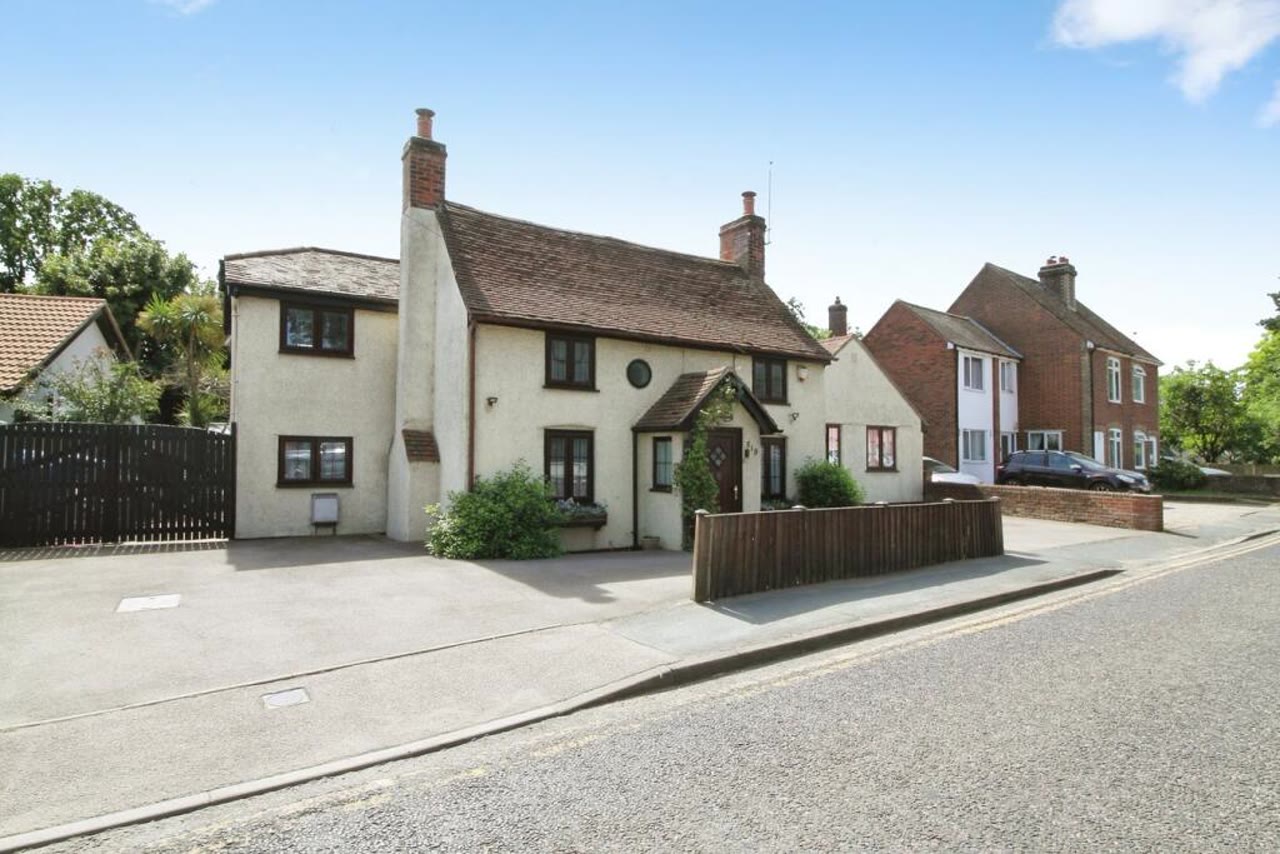 Sunrise House — 4 bedroom detached supported living home in Nottingham